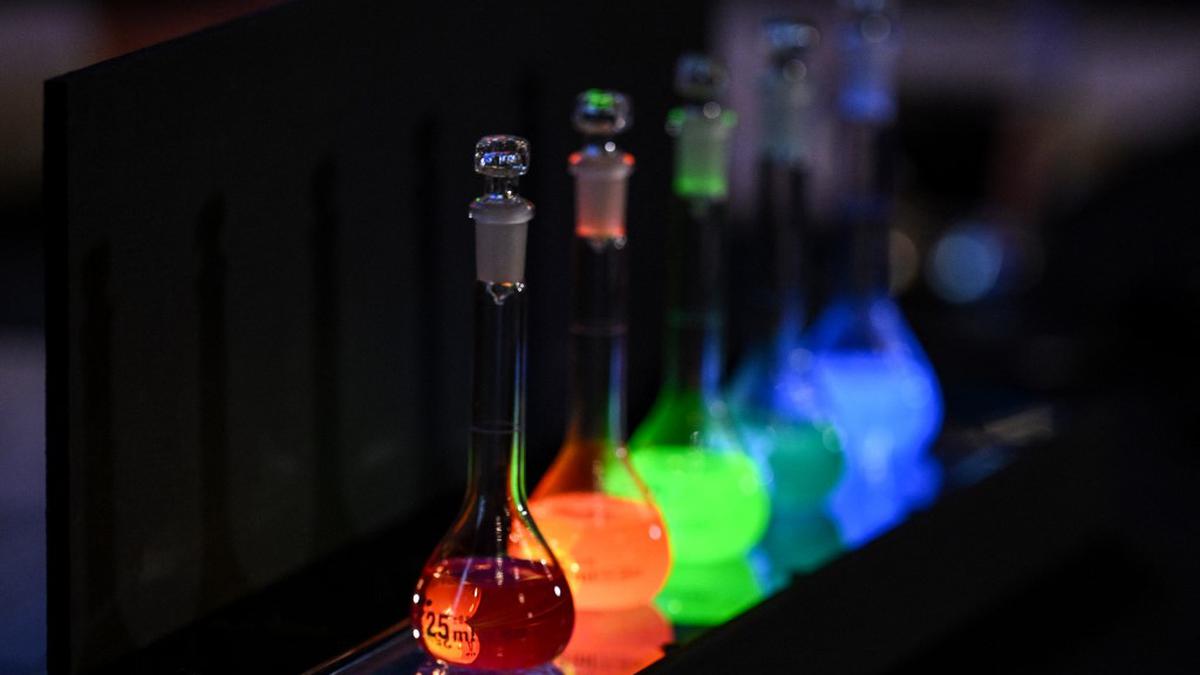 Significance of quantum dots in nanotechnology