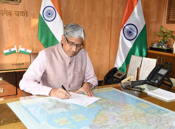 Shri Anil Kumar Lahoti takes charge as Chairman & CEO, Railway Board