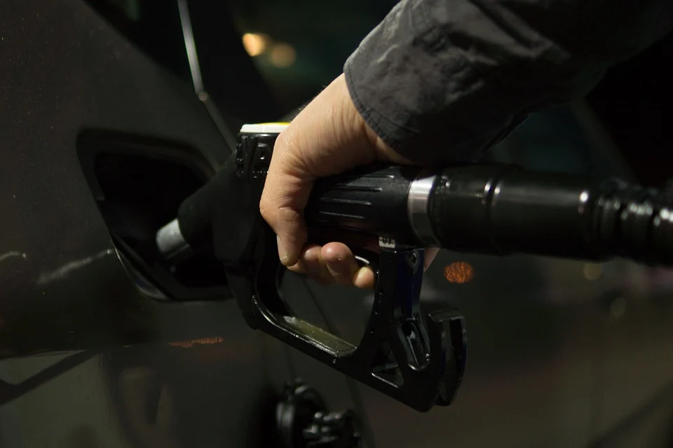 E20 fuel to cut vehicular emissions